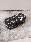 Piórnik saszetka usztywniona z wewnętrzną klapką korona st.right