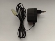 ŁADOWARKA DC 12,5V 150mA WTYK TAMIYA