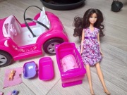 zestaw lalki z bobasem i autem