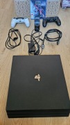 PlayStation 4 Pro 1TB + 2 pady z ładowarką + gra Star Wars Jedi: UZ