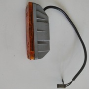 VW Golf Mk 1 Kierunkowskaz przedni ULO 3320017 VW 171 95 3049 F