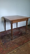 Stół/ stolik z drewna litego