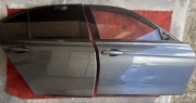 Drzwi kompletne prawy przod przawy tyl BMW F30 F80 M3
