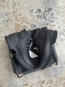 Buty damskie skórzane Converse Lugged Winter 2.0 HI czarne 36 22.5cm