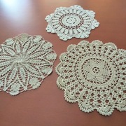 Serwetki w kolorze bezowym