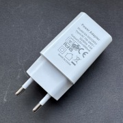 Zasilacz sieciowy 230V, ładowarka USB, 5V/1000mA, GA-0501000V