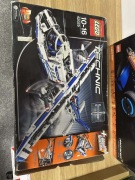 Lego technic 42025 samolot transportowy