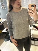 Sweterek szary przewiewny