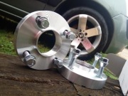 Dystanse 4x108  peugeot citroen  audi Ford 25 mm 