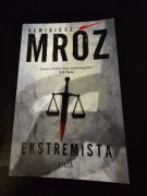 Remigiusz Mróz Ekstremista