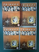 Kultowy serial "Friends" – Kompletny sezon 4 - Zestaw 3 płyt DVD + DODATKI