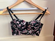 75A 34A H&M haftowana braletka w kwiatki top gorsetowy 