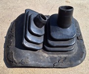 Gumowy mieszek skrzynie biegów OPEL FRONTERA A