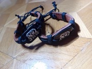 13 zestawów bransoletek