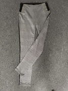 Bodyflirt Spodnie w szaro-czarną kratkę rozm.42