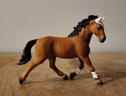 Schleich koń trakeński klacz figurka model z zestawu z 2013 r.