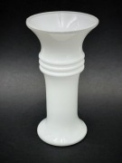 Holmegaard Michael Bang Wazon Białe Szkło Opalowe 80’ Vintage