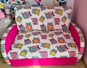 Mała kanapa rozkładana dwuosobowa dla dziecka SOWY pojemnik na pościel