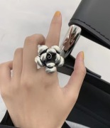 Pierścionek damski piękny srebro 925