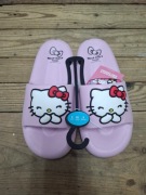 Klapki Hello Kitty, gruba podeszwa, nowe, z Primarku