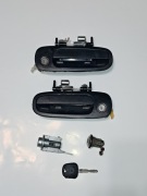 TOYOTA COROLLA E11 KLAMKI ZEWNĘTRZNE ORAZ KOMPLET WKŁADEK 