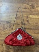 Kopertówka do ręki torebka z paskiem łańcuszkiem torebeczka Leko London