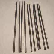 Pilniki iglaki trójkątne 