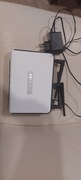 TP-LINK router model TL_WR941ND z zasilaczem