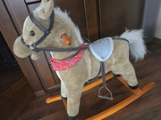 Konik na biegunach z dźwiękiem 