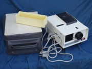 Rzutnik slajdów BRAUN Paximat Triumph 200/300 prosta konstrukcja i obsługa