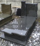 Nagrobek granitowy 