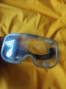 Gogle z epoki PRL-u  Minionej epoki PRL