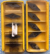 Płytki wieloostrzowe KENNAMETAL VNMG 160408MP