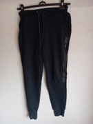 Spodnie dresowe Nike - XS