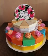 Tort z papieru na różne okazje. Tort z pudełek.