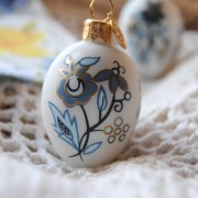 Bombka jajko wielkanocne w kaszubskie wzory