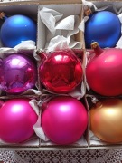 Bombki choinkowe szklane 12 cm.