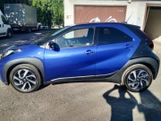 Toyota X style ciemno niebieski