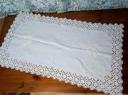 Bieżnik z koronką szydełkową i ręcznym haftem 100x55