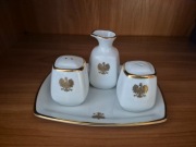 Przyprawnik Solniczka Pieprzniczka i butelka na ocet