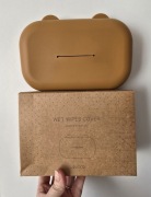 Nowe silikonowe opakowanie na chusteczki Liewood