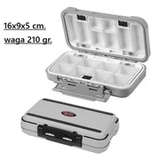 Wodoodporne pudełko na sprzęt wędkarski. 