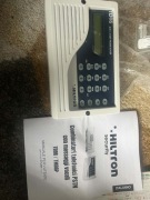 alarm hilton nowy