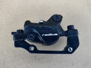 RADIUS - ładny zacisk z adapterem , z klockami