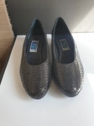 Piękne czółenka naturalna skóra ECCO