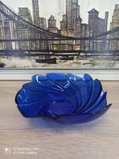 Szklana patera dekoracyjna – kobaltowa, spiralna forma