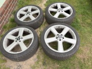 Koła felgi z oponami 20 '' Mercedes ML W164 opony 245/40R20