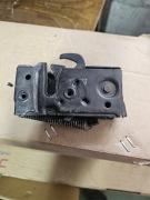 PRAWY ZAMEK MASKI OE VOLVO S60 S90 V60 V90 XC60 XC90 (32226109)