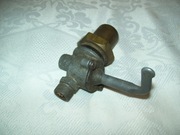 ZABYTKOWY KRANIK PALIWA DO TRABANTA