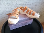Buty damskie nowe 